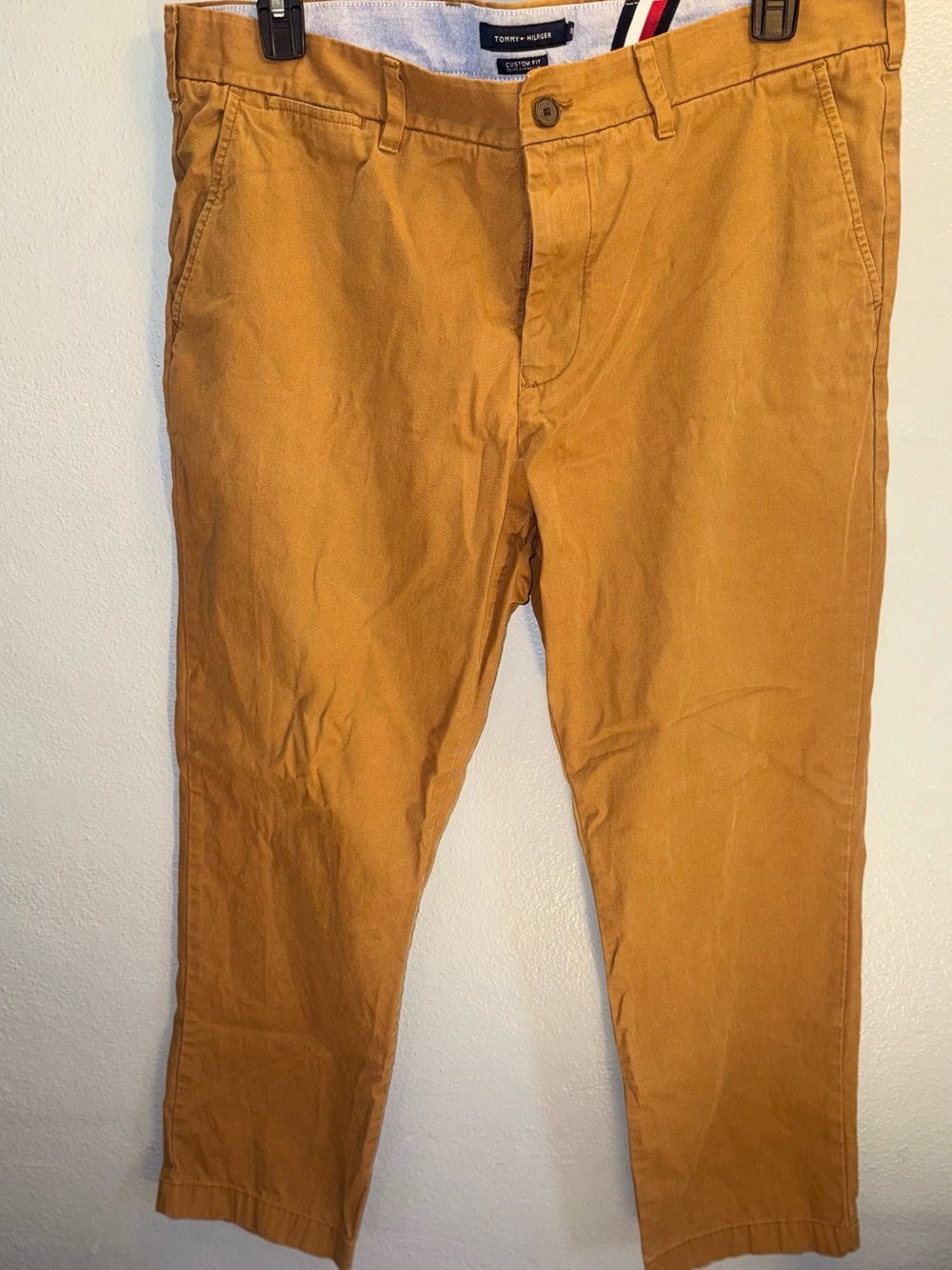 Tommy Hilfiger Men's Khaki Chino Pants